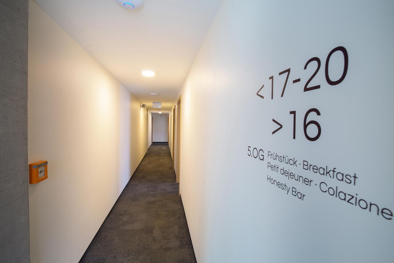 B_Smart Motel Landquart Exterior foto